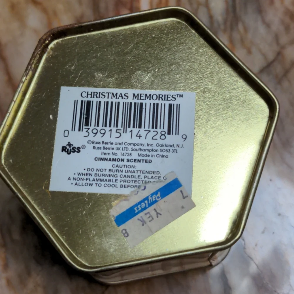Cinnamon scents Christmas Candle